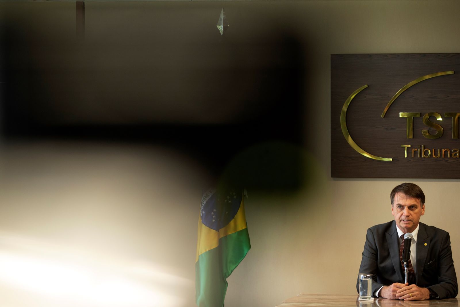O que Bolsonaro significa para os direitos humanos no Brasil