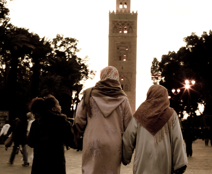Ensemble dans la prière : les droits de la femme et la religion au Maroc