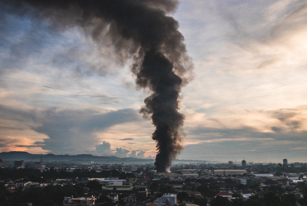 Ang Nasusunog Naming Tahanan:  Ang climate emergency sa Asya