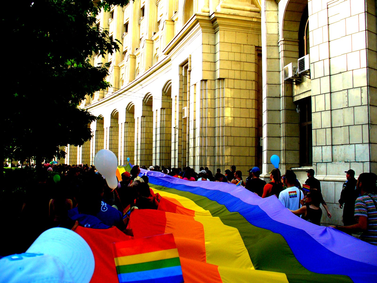 Un caso histórico en Rumania amplía las posibilidades para los derechos LGBT
