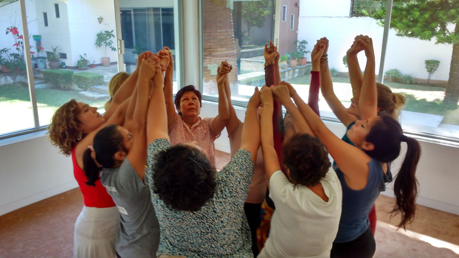 Creando un espacio de sanación para defensoras de los derechos humanos